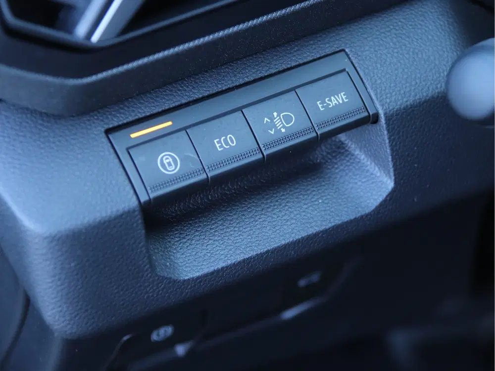 Dacia Bigster 1.8 Hybrid 155 Journey AUTOMAAT uit 2025, foto 9