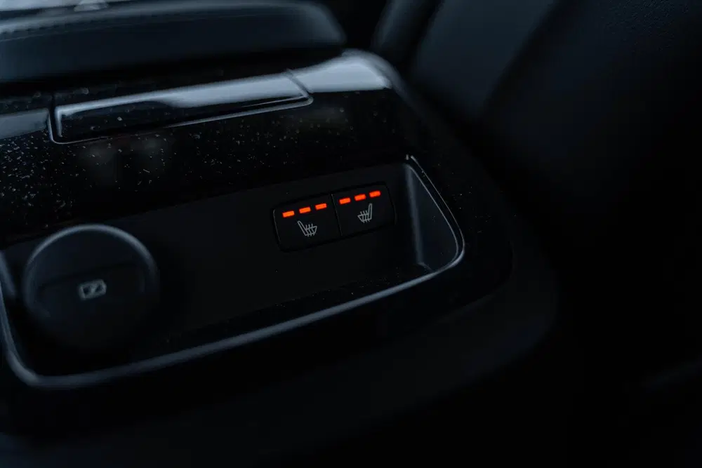 Volvo V60 T6 Plug-in hybrid AWD Essential uit 2026, foto 14