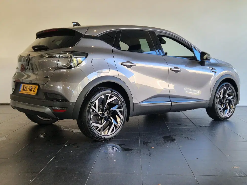 Renault Captur 1.8 E-Tech full hybrid 160 esprit Alpine uit 2026, foto 2