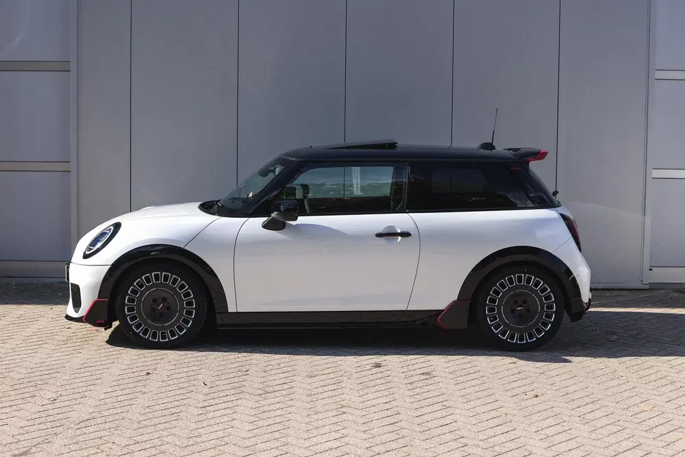 Mini Hatchback Cooper S Automaat uit 2026, foto 8