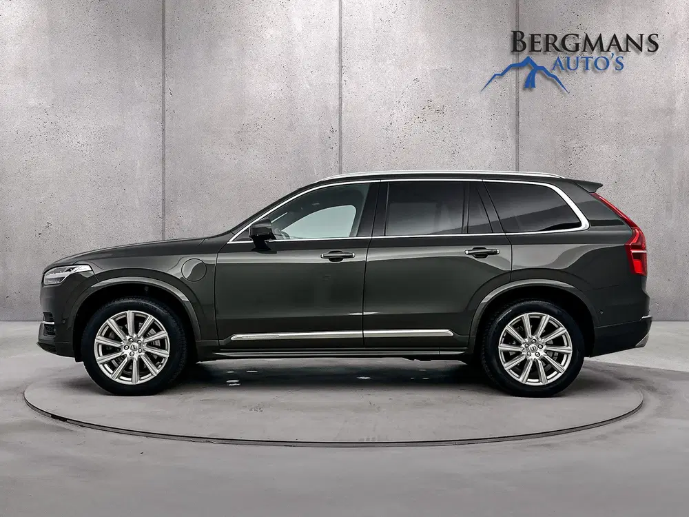 Volvo XC90 uit 2019, foto 10