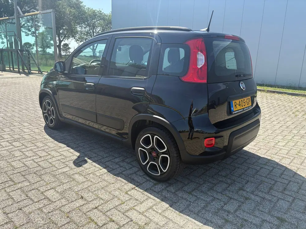 Fiat Panda 1.0 Hybrid City Life uit 2022, foto 3