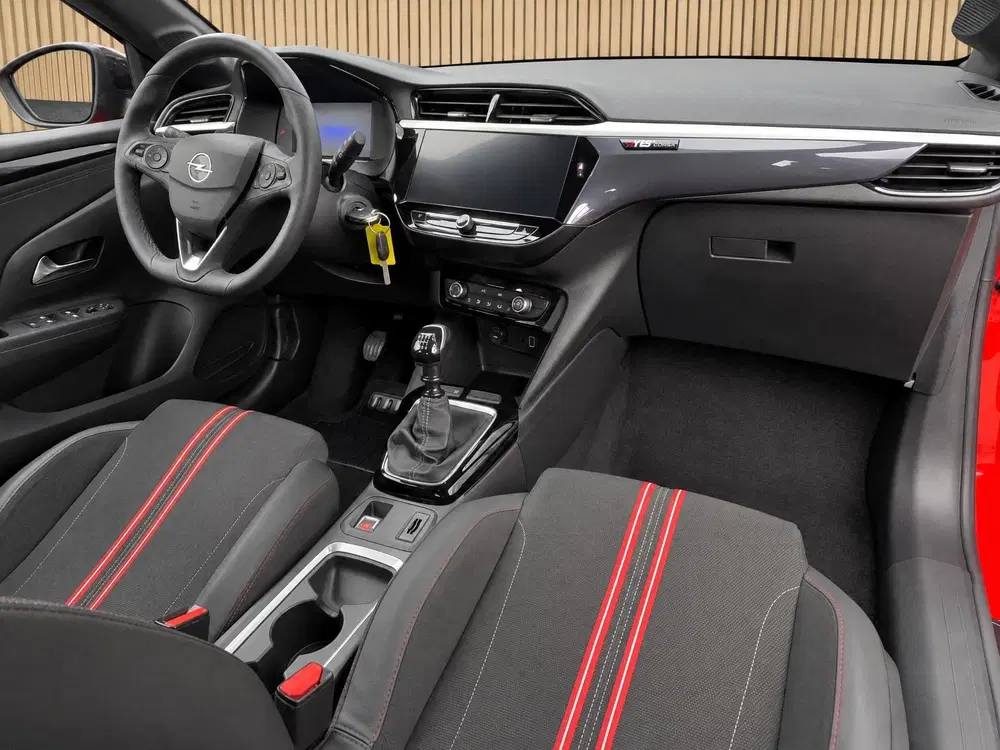 Opel Corsa 1.2 Turbo Yes uit 2025, foto 3