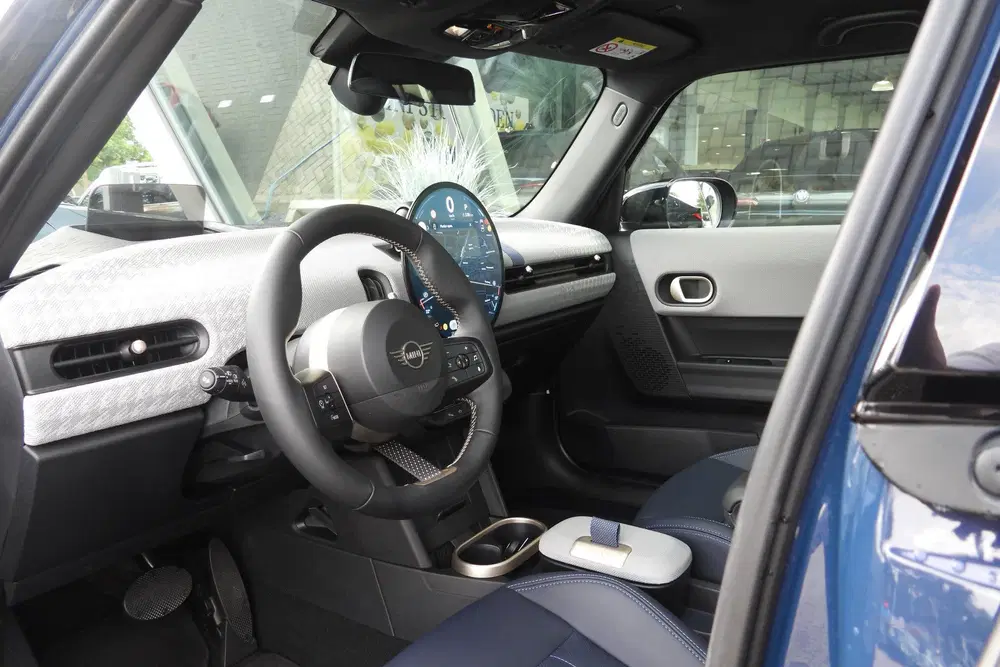 Mini Hatchback Cooper C Automaat uit 2025, foto 12
