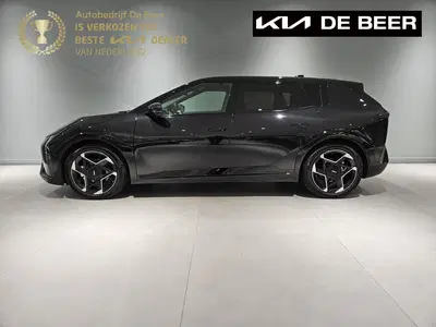 Kia EV4 81 uit 2026