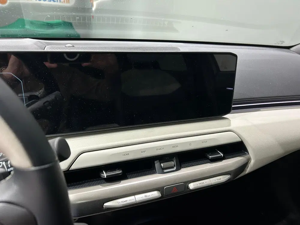 Kia EV4 81 uit 2026, foto 14