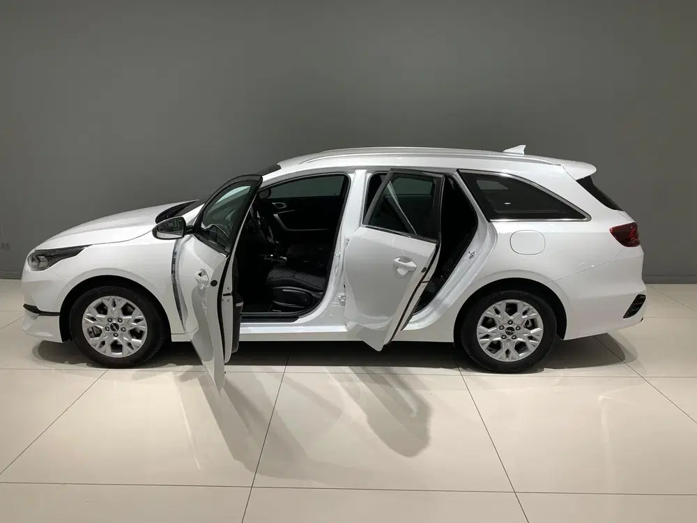 Kia Ceed 1.0 T-GDi 100pk DynamicLine uit 2024, foto 2
