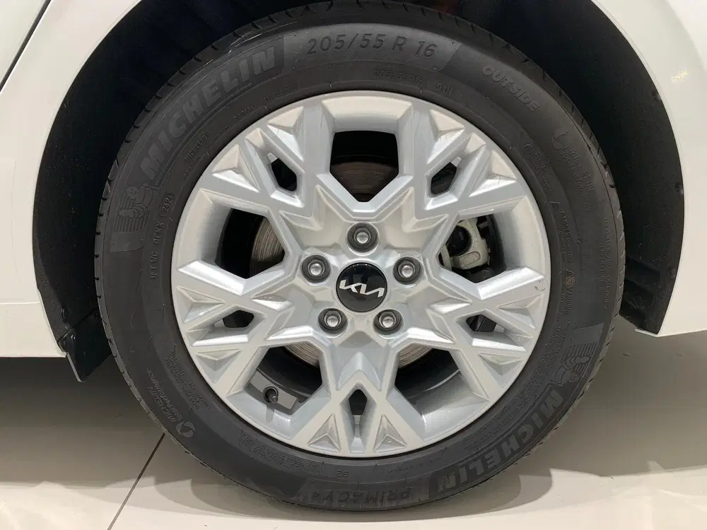 Kia Ceed 1.0 T-GDi 100pk DynamicLine uit 2024, foto 5