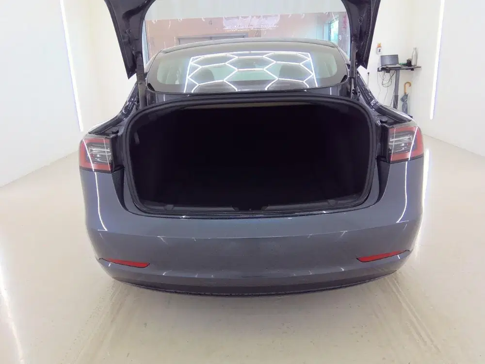 Tesla Model 3 Long-Range AWD 351pk 75 kWh 92.7% SoH UPGR uit 2023, foto 10