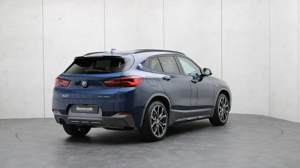 BMW X2 xDrive25e High Executive M-Sport X uit 2022, foto 4
