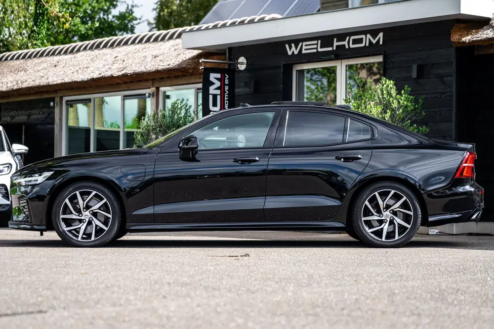 Volvo S60 2.0 Recharge T6 AWD R-Design Panoramadak I uit 2021, foto 11