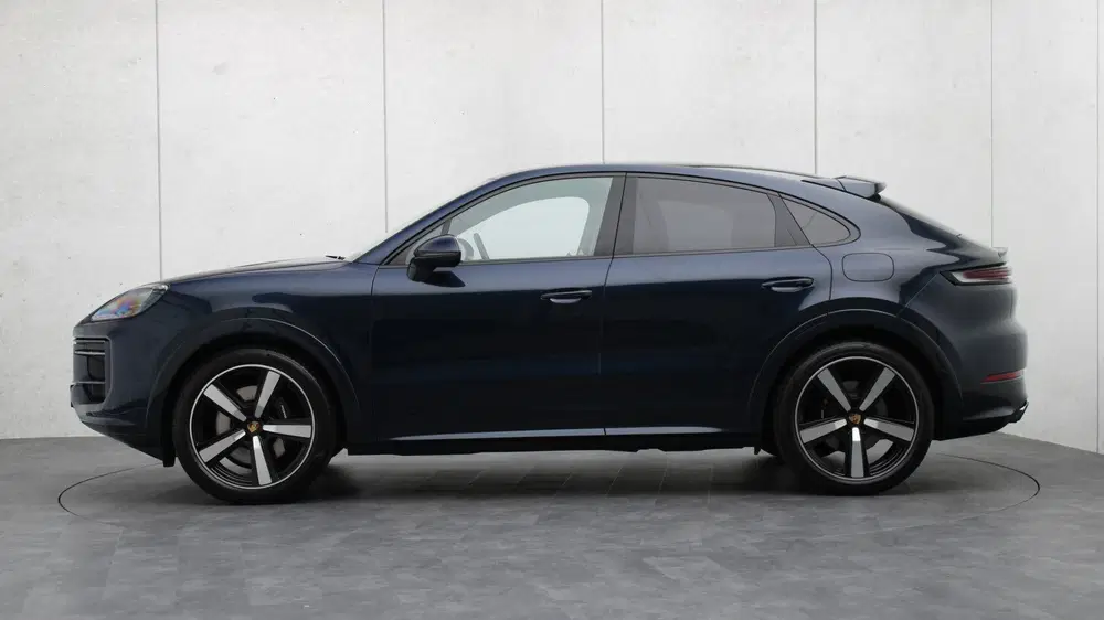 Porsche Cayenne Cayenne Coupé 3.0 E-Hybrid SportDesign uit 2023, foto 2