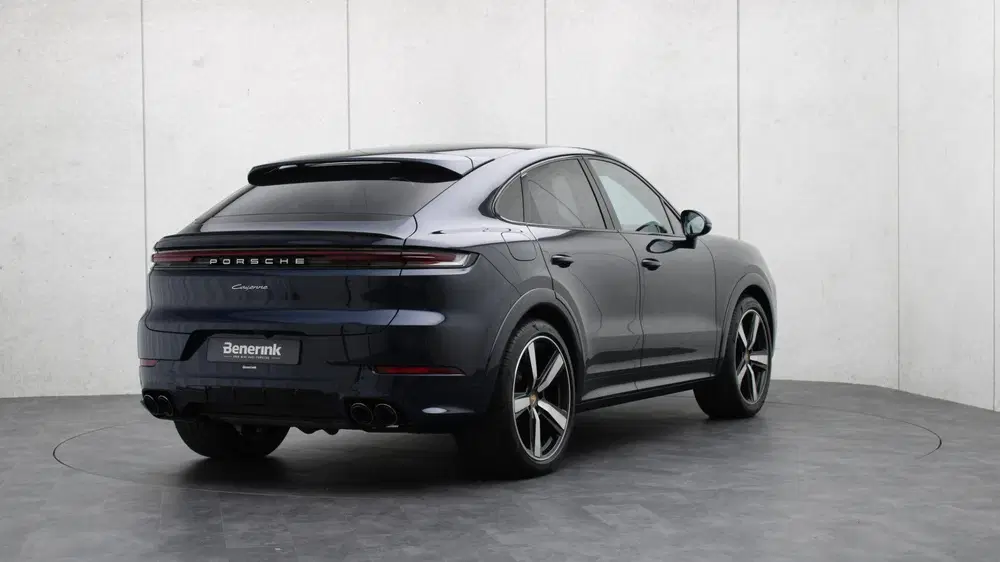 Porsche Cayenne Cayenne Coupé 3.0 E-Hybrid SportDesign uit 2023, foto 4