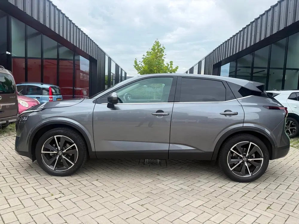 Nissan Qashqai 1.3 MHEV Xtronic Clima 360 CAM ACC NL Auto uit 2022, foto 3