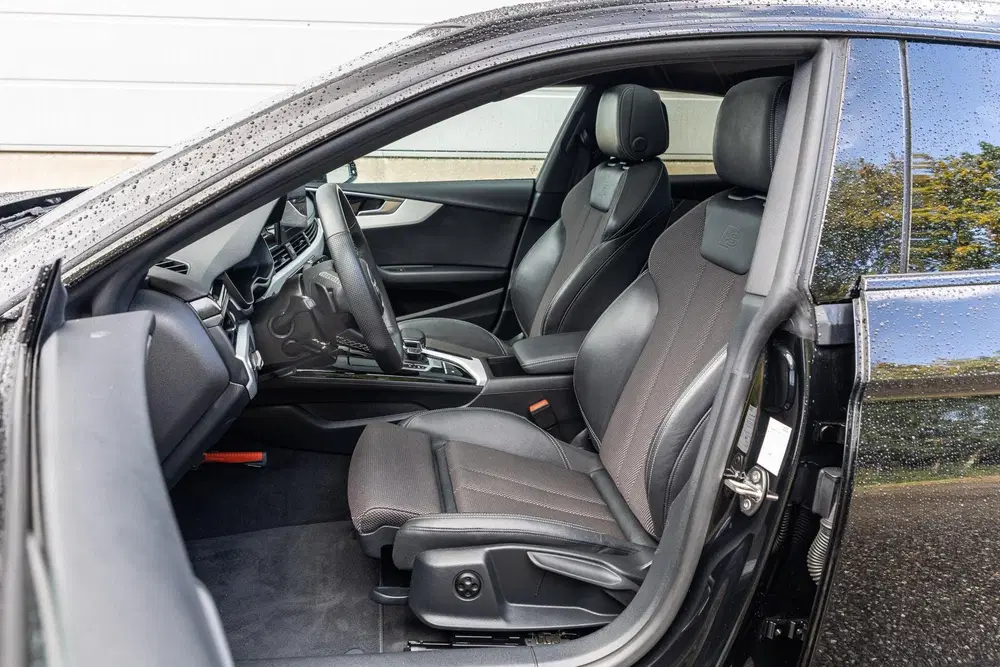 Audi A5 35 TFSI 150pk MHEV S Edition Competition uit 2024, foto 13
