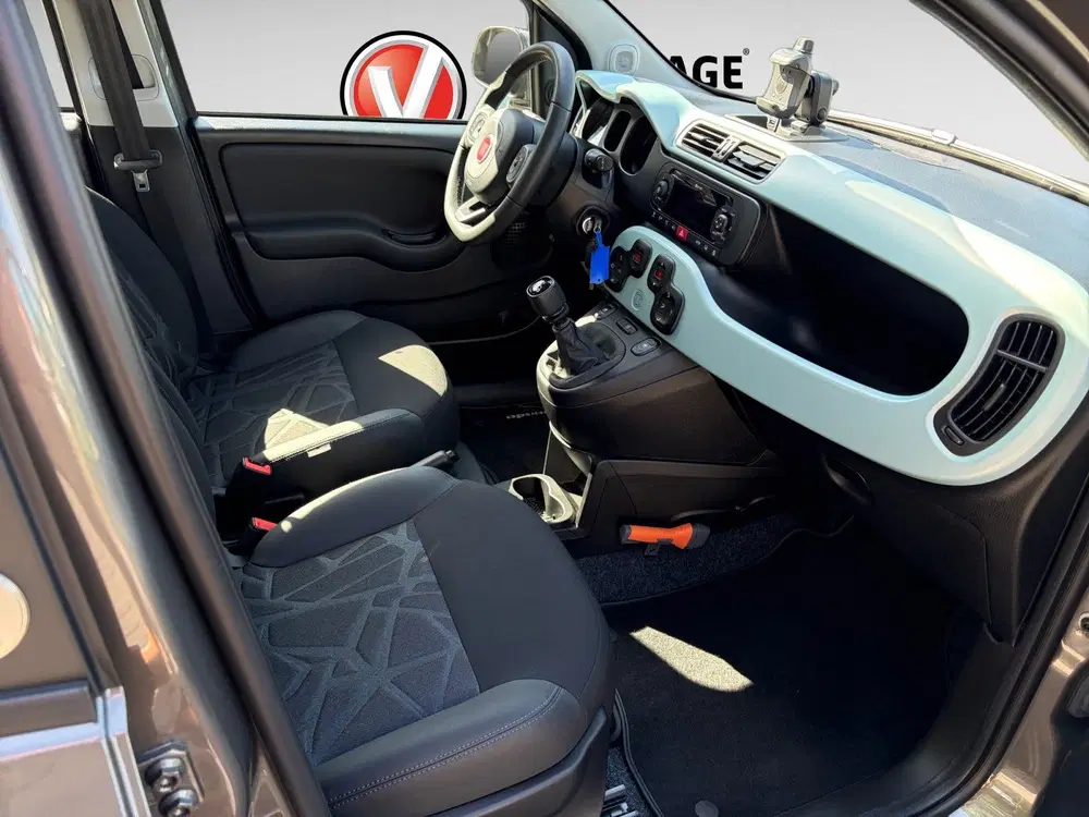 Fiat Panda 1.0 Hybrid Launch Edition uit 2020, foto 15