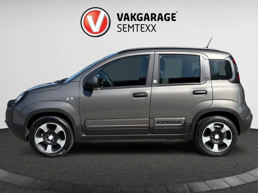 Fiat Panda 1.0 Hybrid Launch Edition uit 2020, foto 2