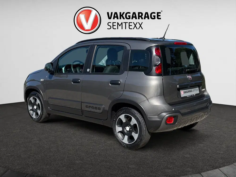Fiat Panda 1.0 Hybrid Launch Edition uit 2020, foto 3