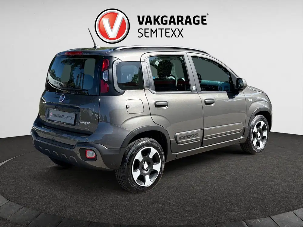 Fiat Panda 1.0 Hybrid Launch Edition uit 2020, foto 8