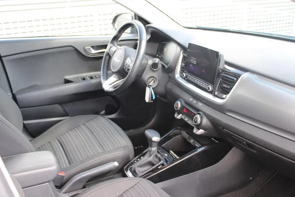 Kia Stonic 1.0 T-GDi MHEV DynamicLine AUTOMAAT NAVIGA uit 2025, foto 10