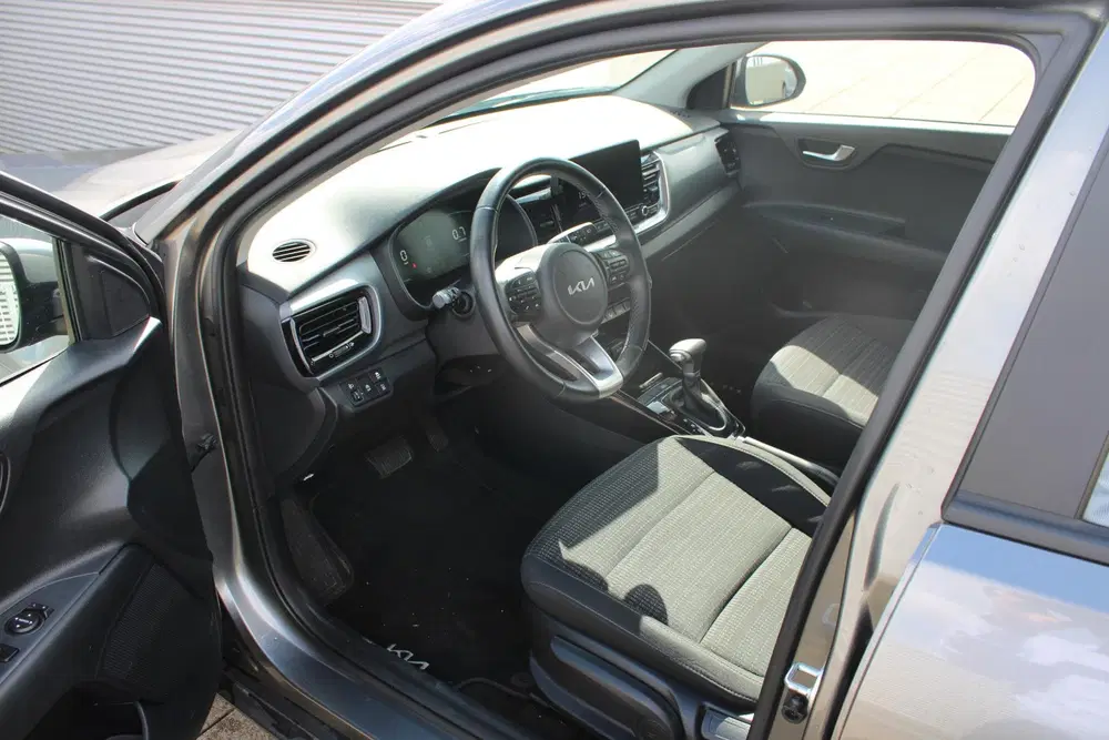 Kia Stonic 1.0 T-GDi MHEV DynamicLine AUTOMAAT NAVIGA uit 2025, foto 14