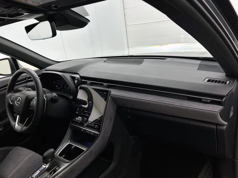 Lexus LBX Cool 2WD uit 2025, foto 6