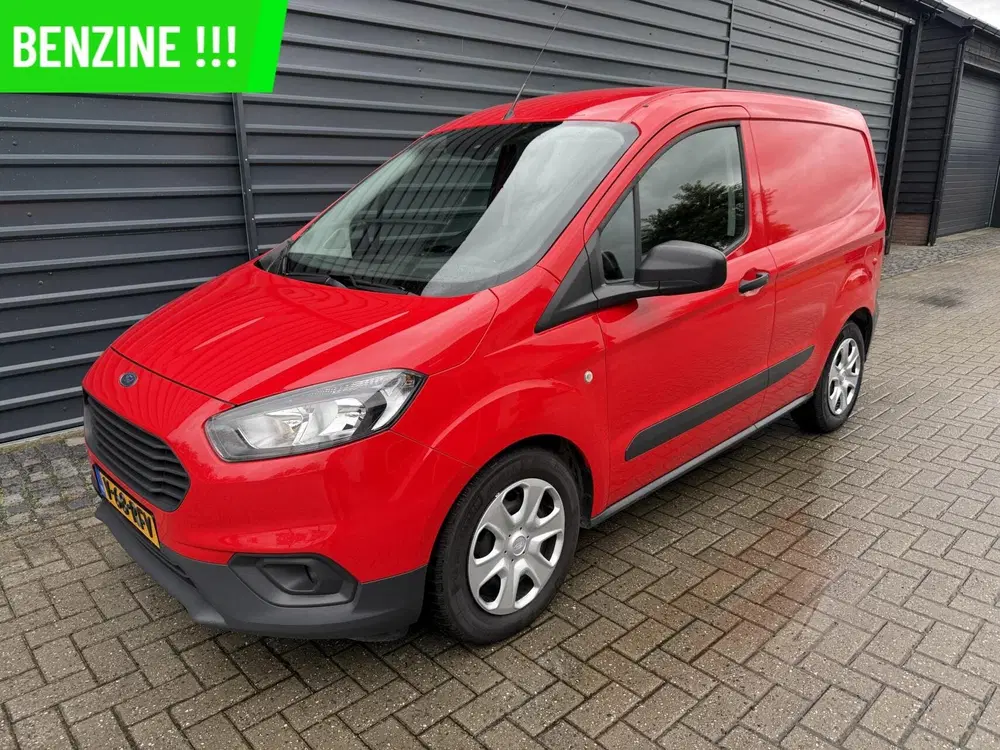 Ford Transit Courier 1.0 Benzine uit 2022