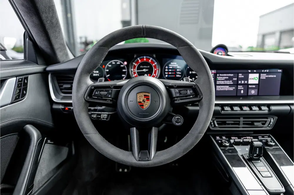 Porsche 911 3.8 Turbo S uit 2020, foto 10