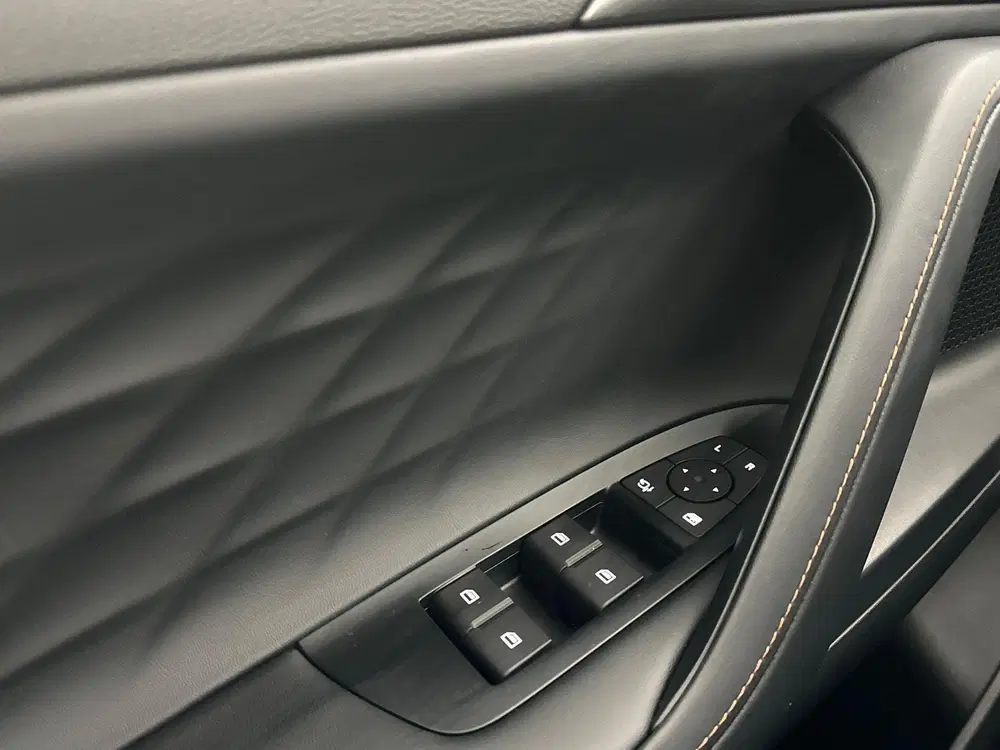 MG HS 1.5T PHEV Luxury Madness Edition 360 Camer uit 2026, foto 12