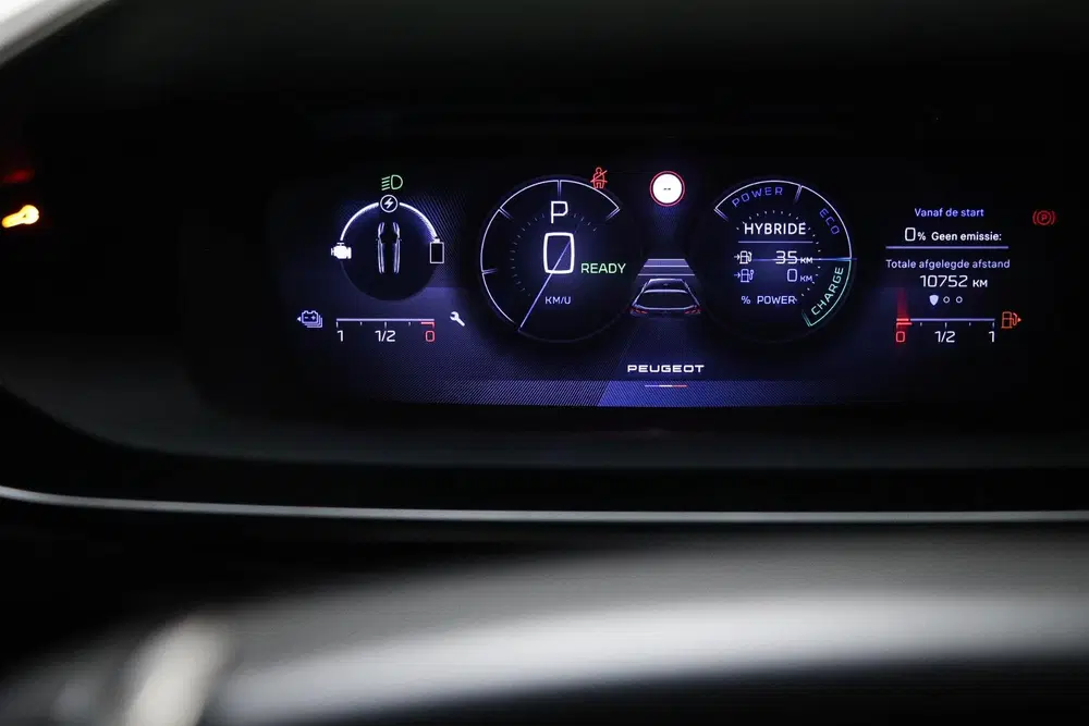 Peugeot 308 1.6 Plug-in Hybrid 225 GT uit 2023, foto 5