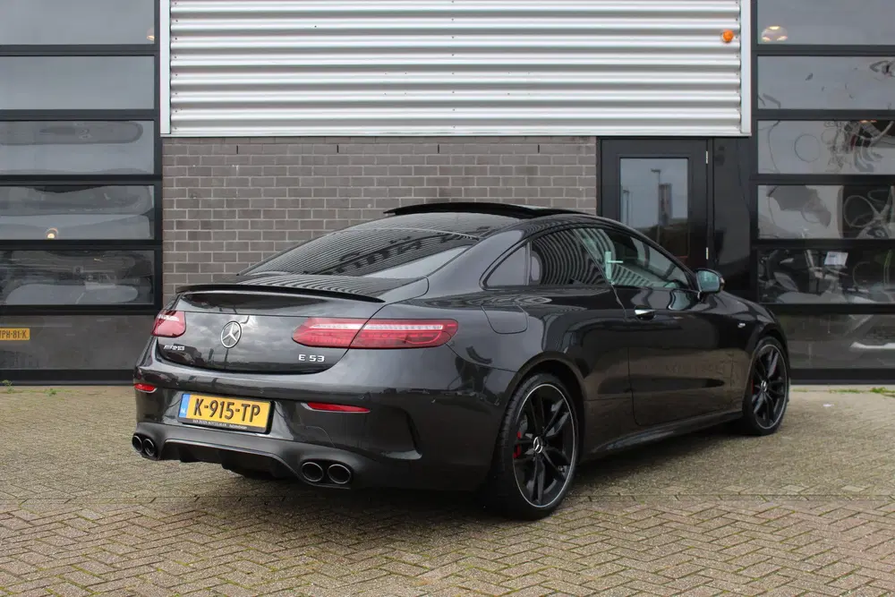 Mercedes-Benz E-Klasse E-Klasse Coupé AMG 53 4MATIC uit 2021, foto 3
