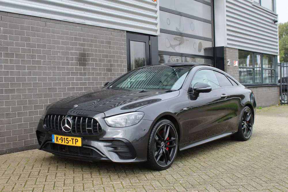 Mercedes-Benz E-Klasse E-Klasse Coupé AMG 53 4MATIC uit 2021, foto 4