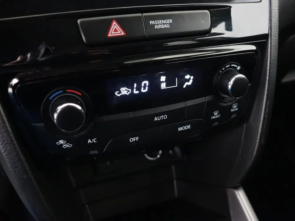 Suzuki Vitara 1.4 Boosterjet Select Smart Hybrid uit 2025, foto 9