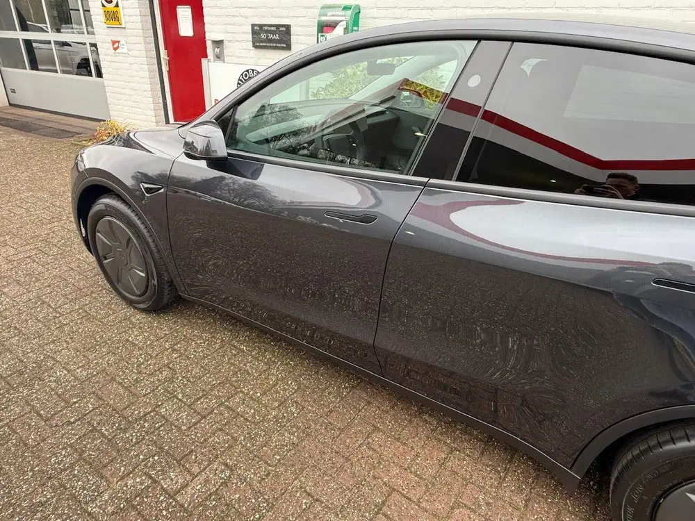 Tesla Model Y 60KWH Juniper uit 2026, foto 14