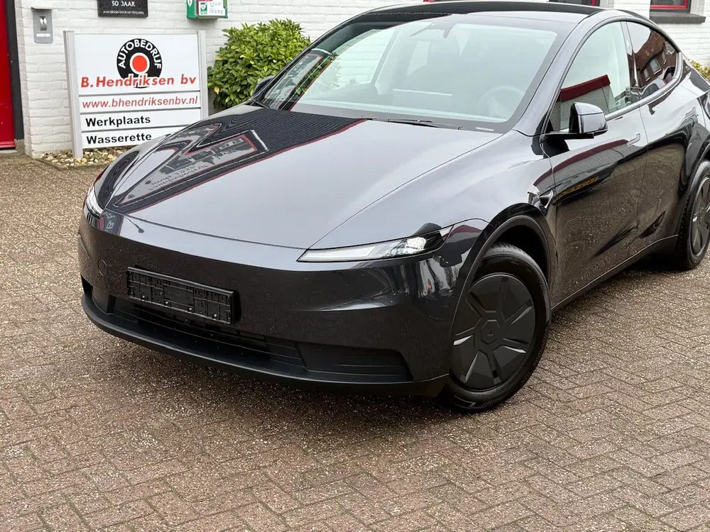 Tesla Model Y 60KWH Juniper uit 2026, foto 2