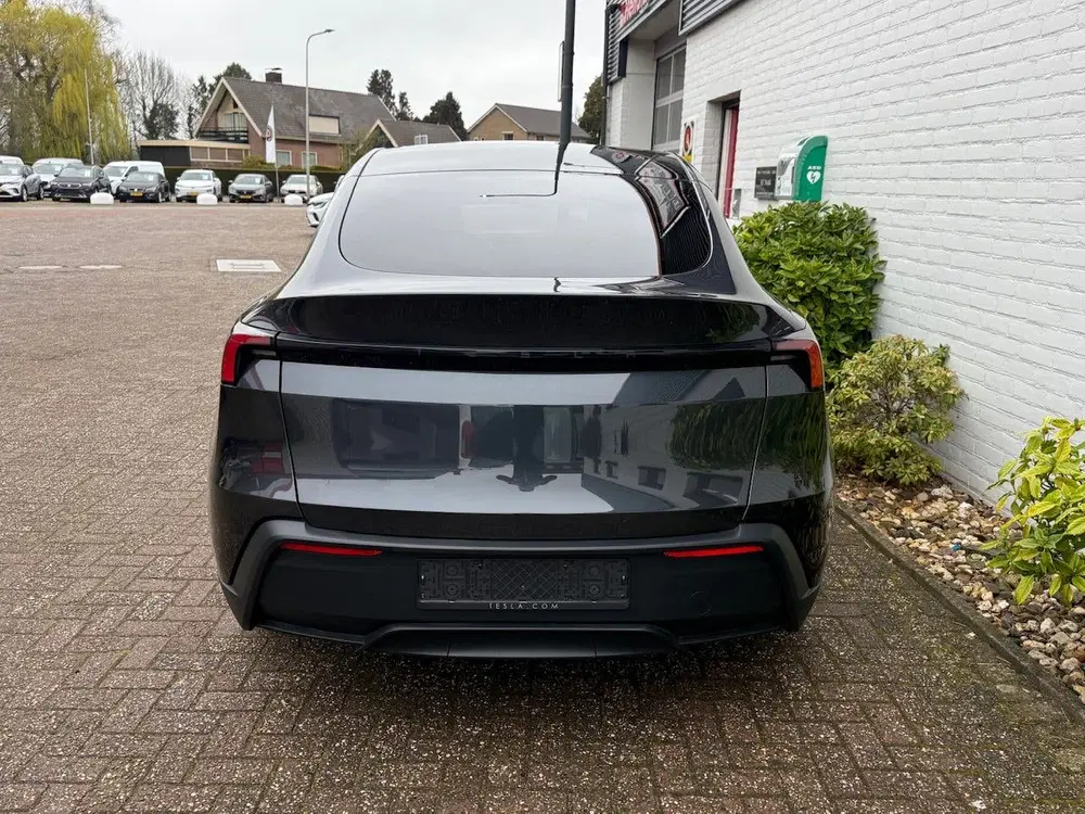 Tesla Model Y 60KWH Juniper uit 2026, foto 7