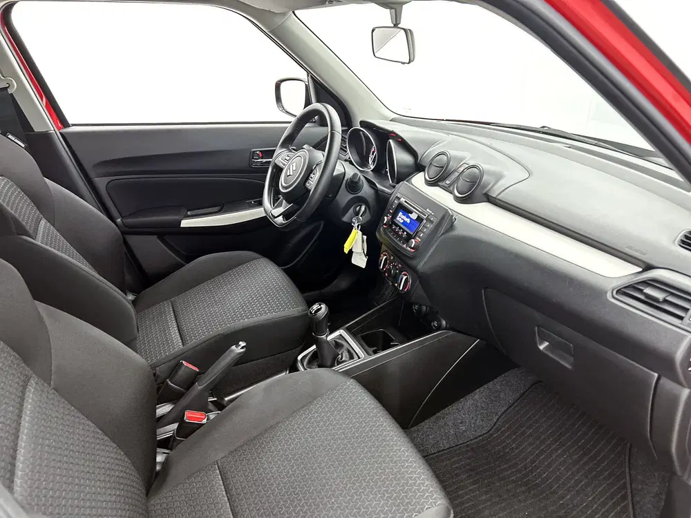 Suzuki Swift 1.2 Comfort Smart Hybrid uit 2023, foto 6