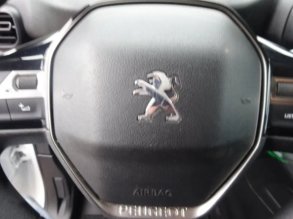 Peugeot Partner 1.2 PureTech Pro BENZINE AIRCO NAVI CRUISE uit 2022, foto 13