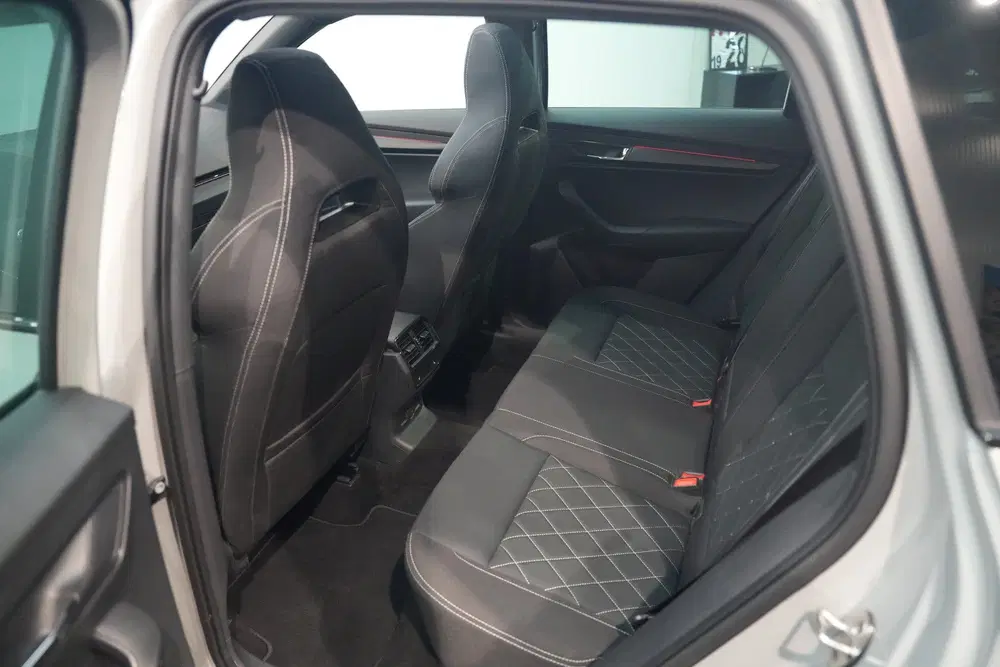 Skoda Karoq 1.5 TSI ACT Sportline ✅ FACELIFT ✅ TREKHAA uit 2023, foto 13