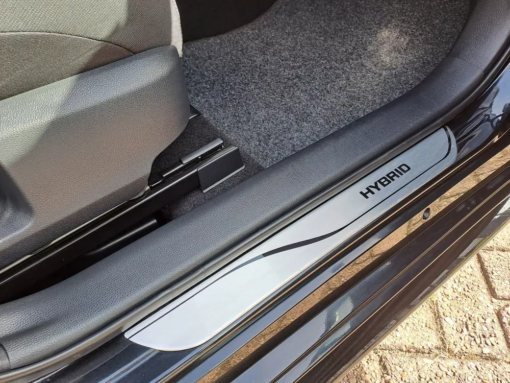 Toyota Corolla 1.8 Hybrid Business uit 2022, foto 14