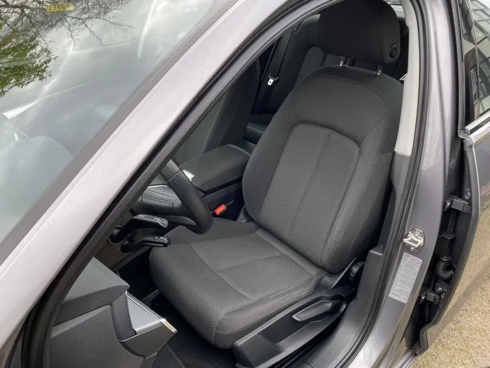 Audi A6 Limousine 45 TFSI automaat uit 2019, foto 13