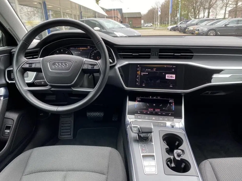 Audi A6 Limousine 45 TFSI automaat uit 2019, foto 3