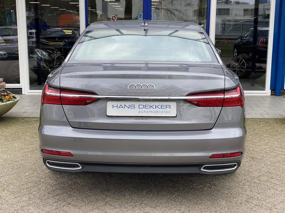 Audi A6 Limousine 45 TFSI automaat uit 2019, foto 4