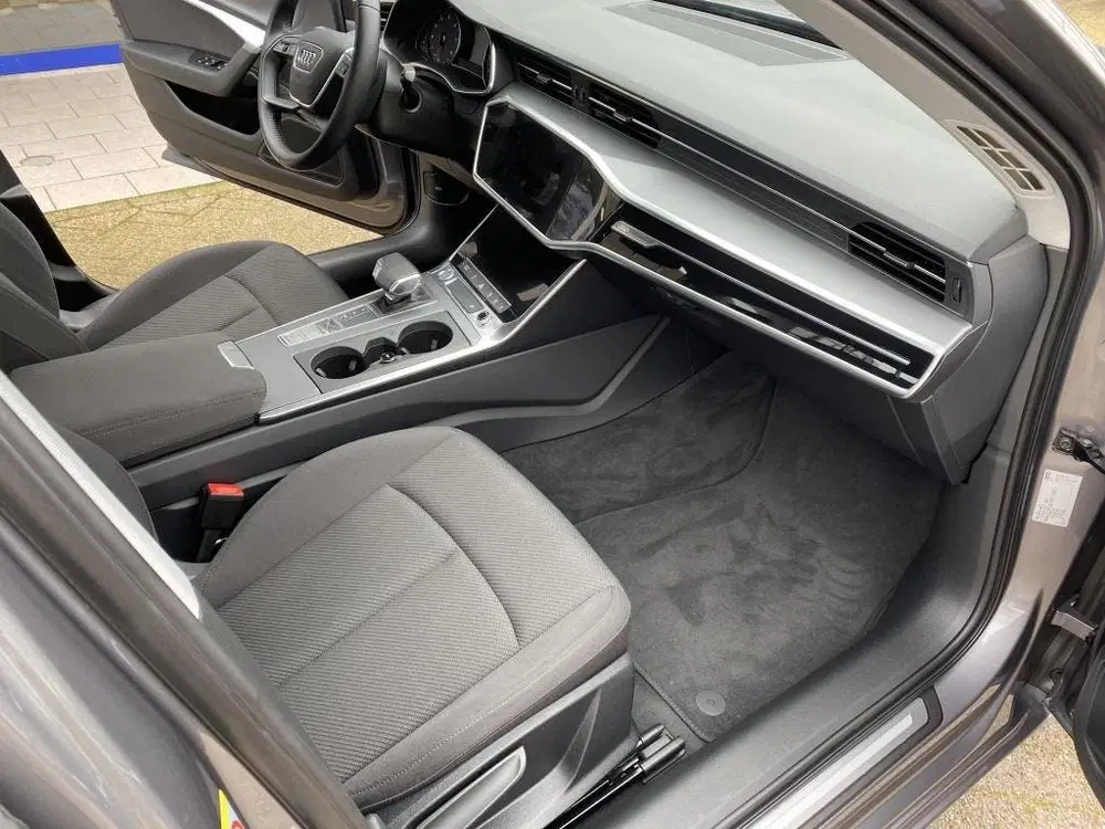 Audi A6 Limousine 45 TFSI automaat uit 2019, foto 9