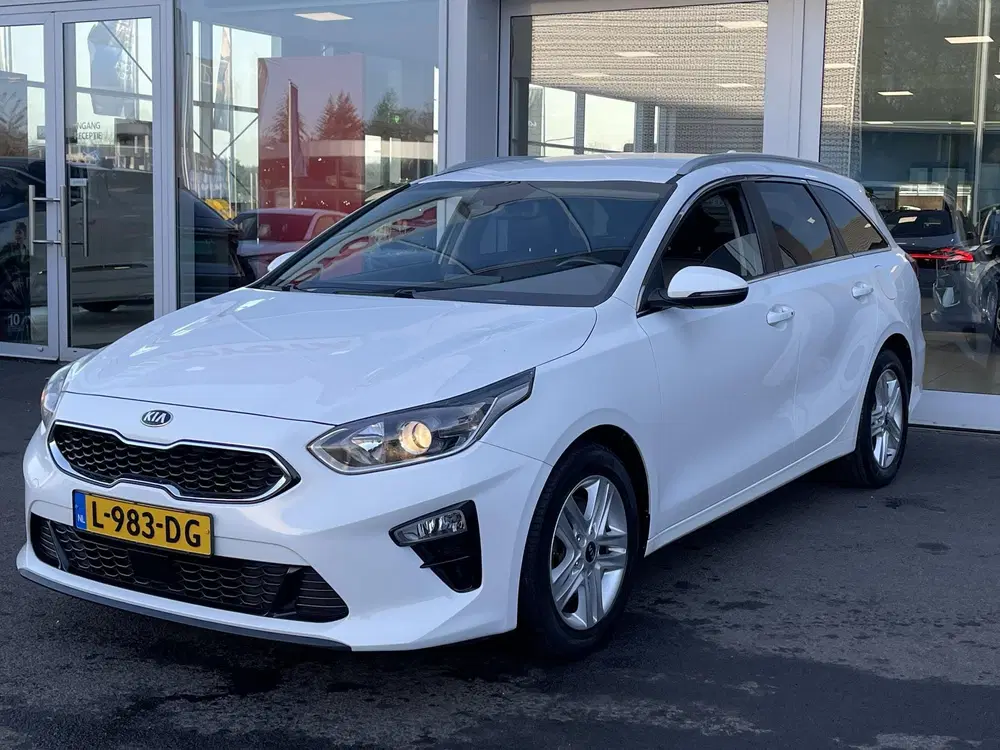 Kia Ceed 1.5 T-GDi DynamicPlusLine uit 2021, foto 5