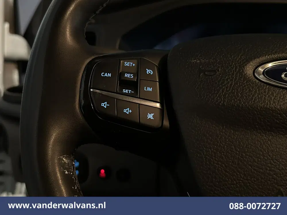 Ford Transit Custom 2.0 TDCI 130pk L2H1 Euro6 Airco uit 2023, foto 5