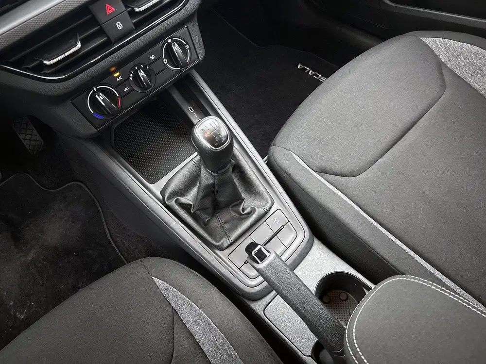 Skoda Scala 1.0 TSI Active 95 PK uit 2024, foto 15