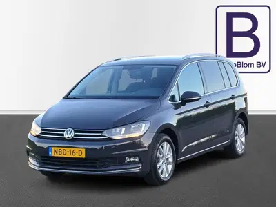 Volkswagen Touran 1.5 TSI Highline uit 2019