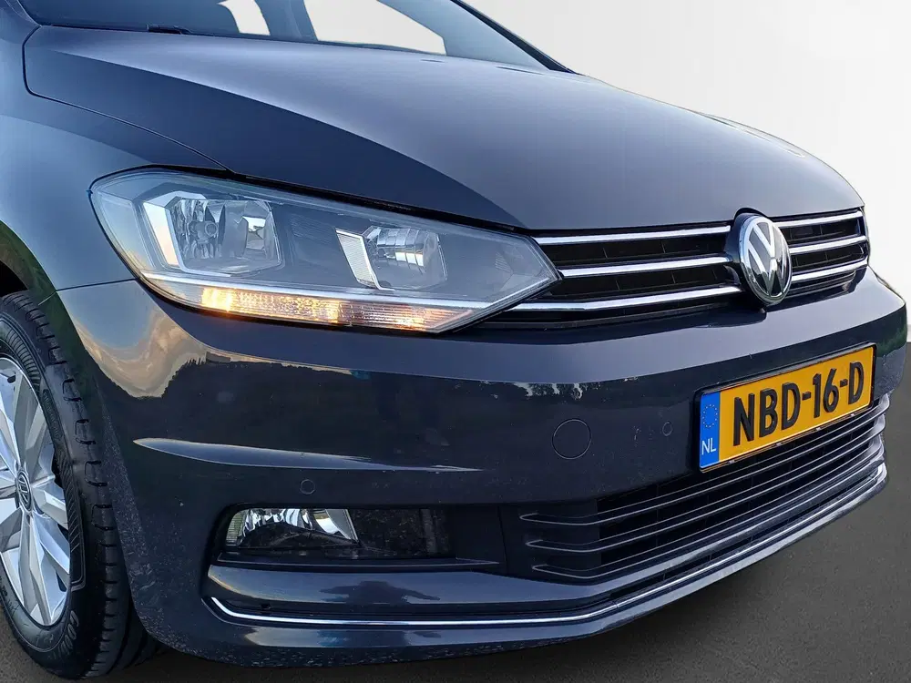 Volkswagen Touran 1.5 TSI Highline uit 2019, foto 15