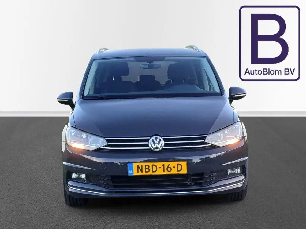 Volkswagen Touran 1.5 TSI Highline uit 2019, foto 4